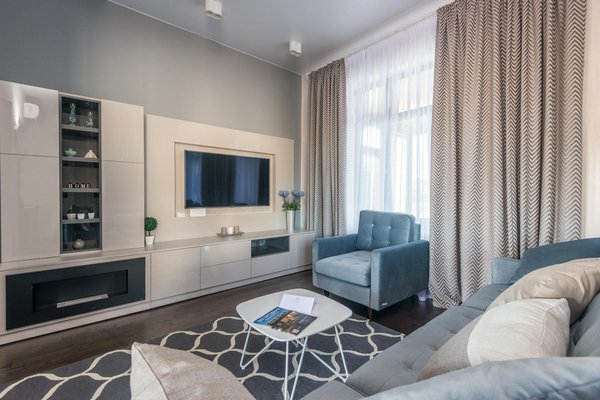 Scopri il ruolo del specialista in illuminazione per il tuo stile